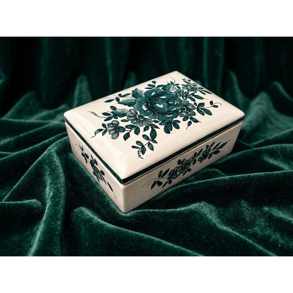 18th Century Antique French Faience Sceaux Trinket Box - Hand Painted Deep Green